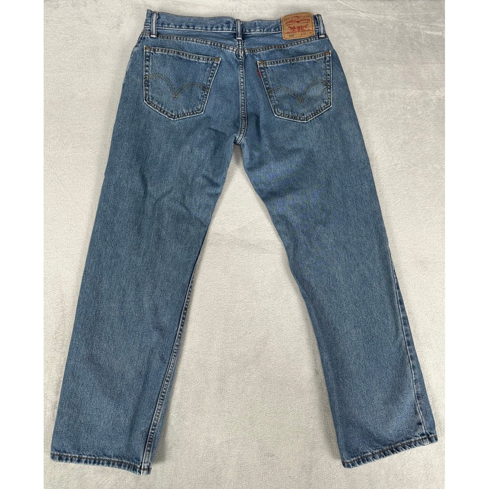 Levi's 505 Jeans Men 36x30 Blue  Straight Fit Medium Wash Denim Pants - Picture 8 of 15
